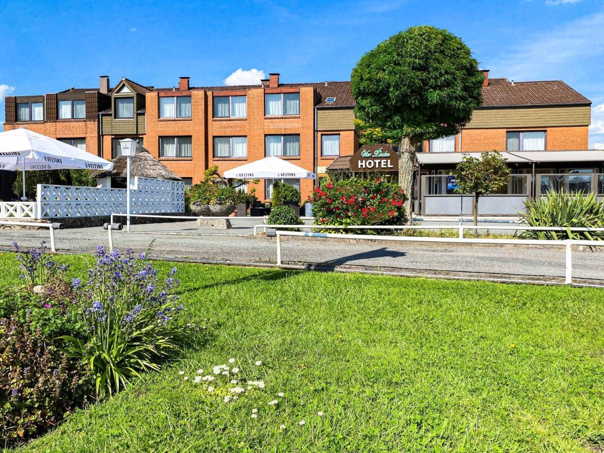 Hotel-Restaurant Vier Linden Stade Buitenkant foto