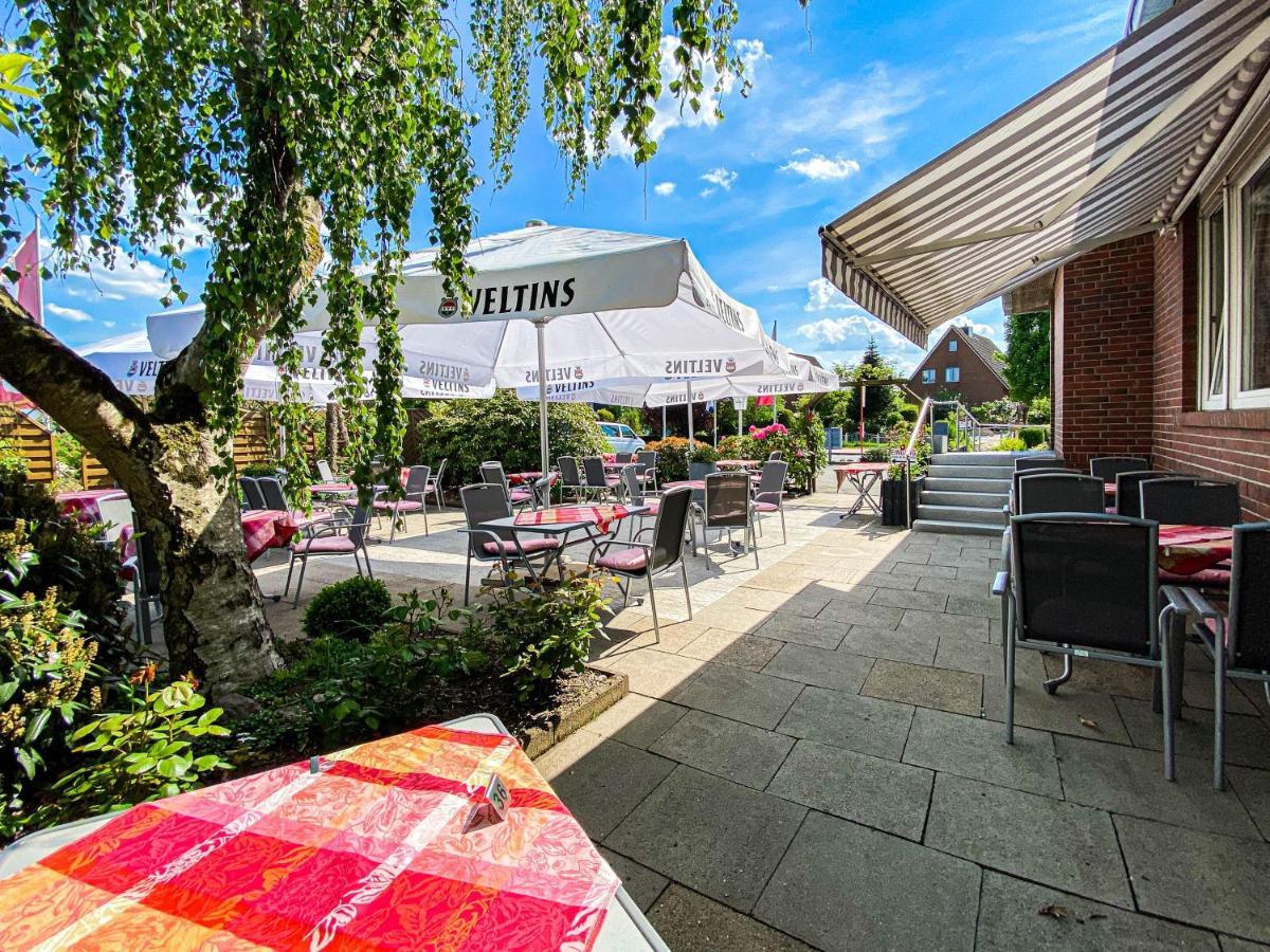 Hotel-Restaurant Vier Linden Stade Buitenkant foto
