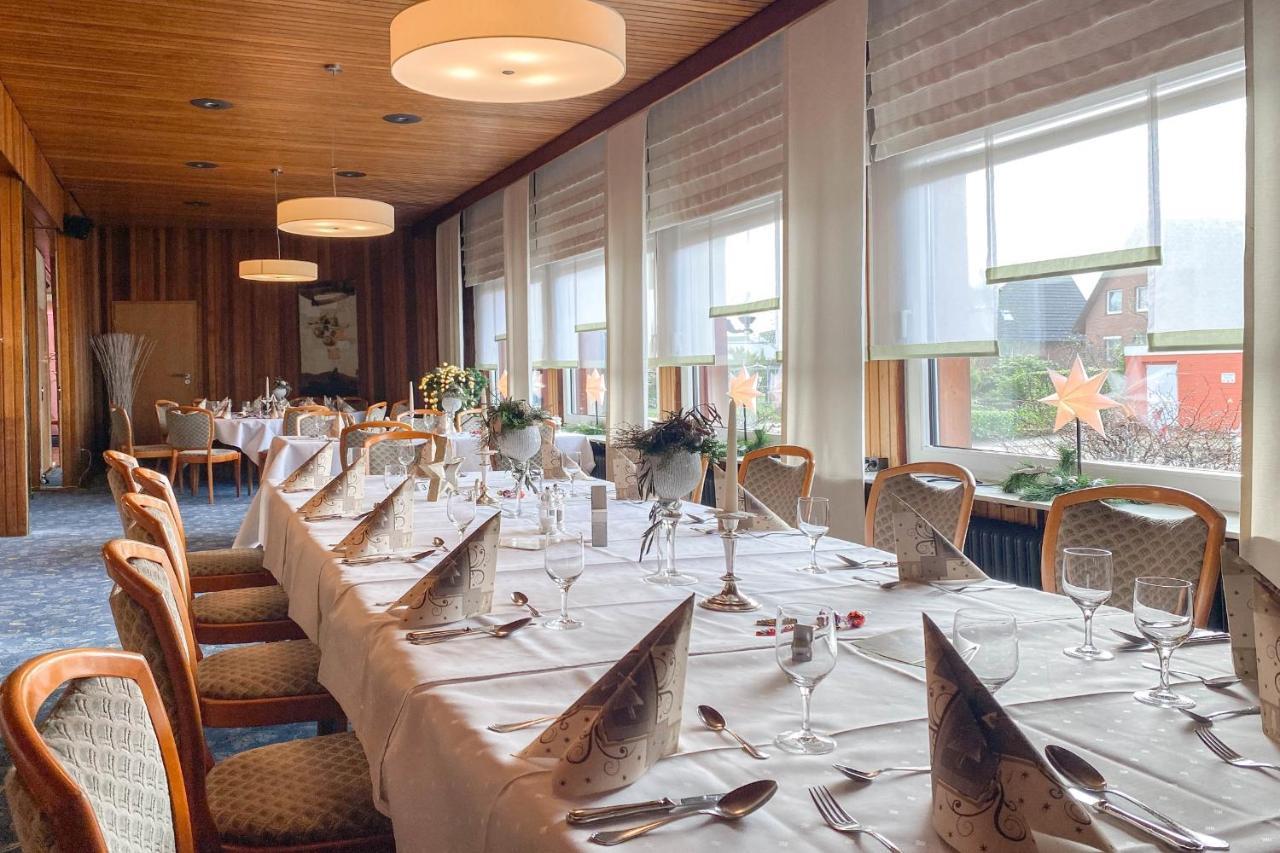 Hotel-Restaurant Vier Linden Stade Buitenkant foto